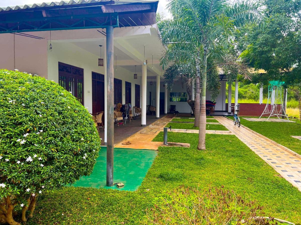 Sigiriya Green Garden Home Bagian luar foto